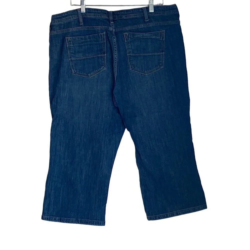 Womens Lee Lower on the waist capri style denim size 22M - Picture 2 of 11